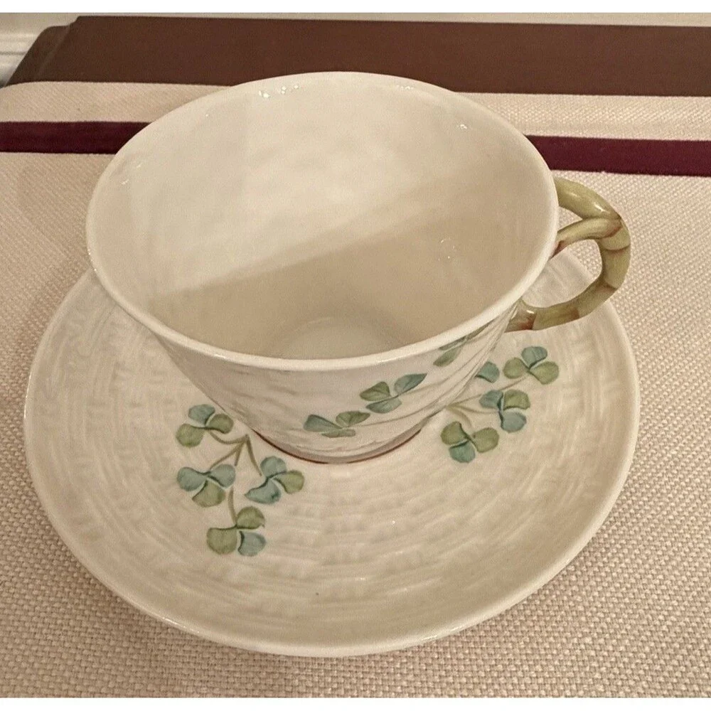VTG Belleek Shamrock Teacup & Saucer Set w/Basketweave 6th Green Mark 1965-1980